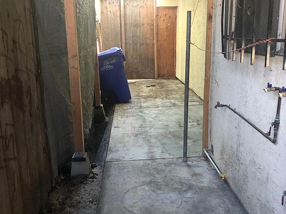 5th image of 4353 Altadena Ave APT 1