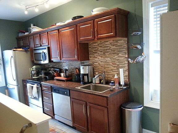 2nd image of 1304 W Main St #2
