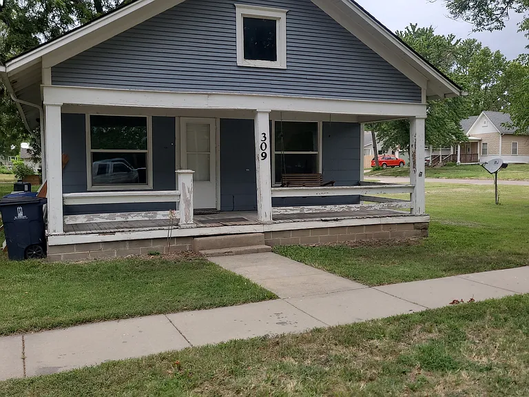 309 S Topeka St #EL — Photo 1