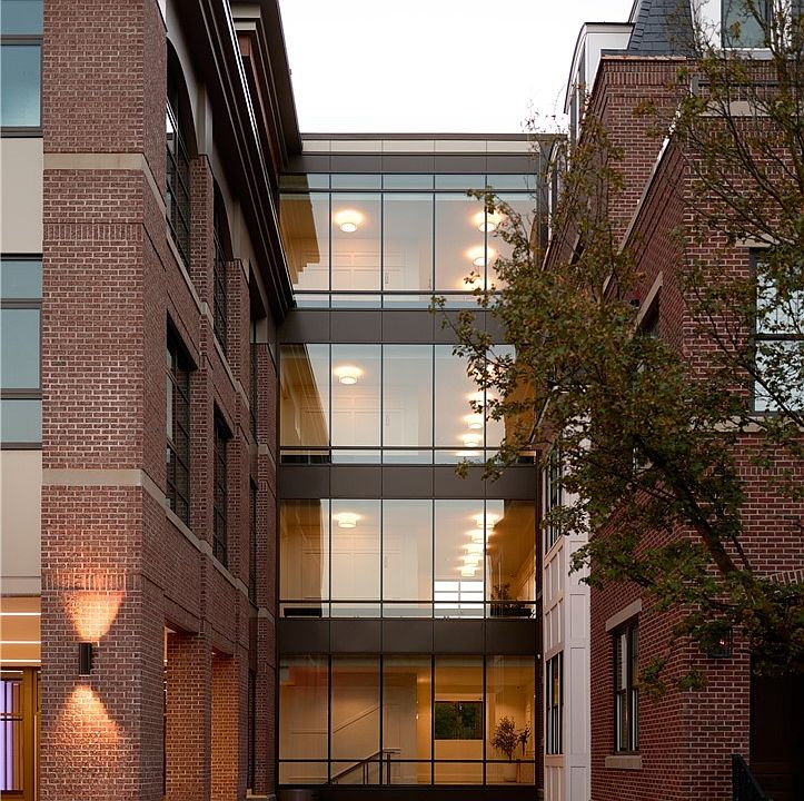 1st image of 1111 Elmwood Ave #106