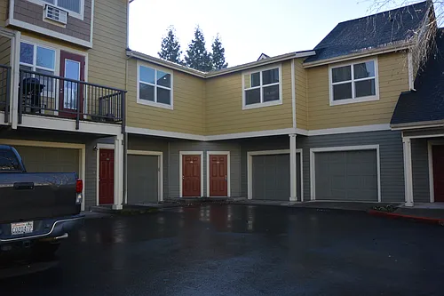 1830 SE Cutter Ln Photo 1