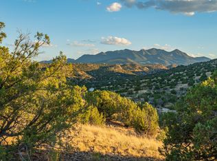 12 White Wolf Rd, Cerrillos, NM 87010