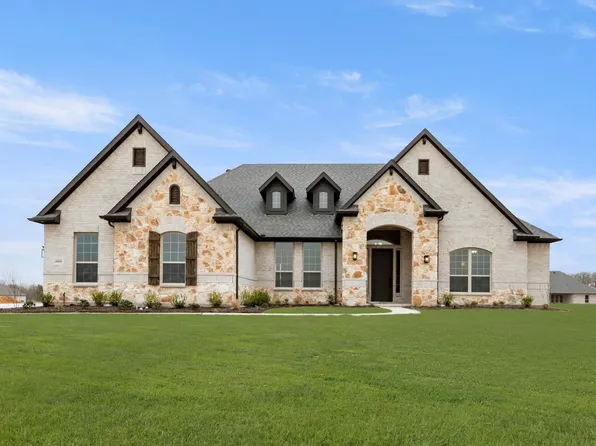 4008 Twin Hills Ct, Joshua, TX 76058