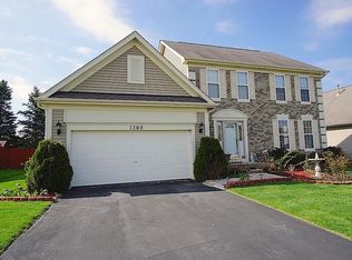 1306 Amaranth Dr, Naperville, IL 60564