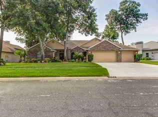 2303 Highlander Way, Valrico, FL 33596