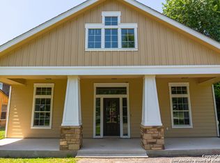 20407 Somerset Rd, Somerset, TX 78069