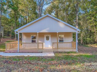 735 Morningside Dr, Mount Holly, NC