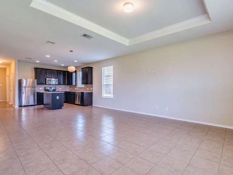 141 Marcheeta Way — Photo 8