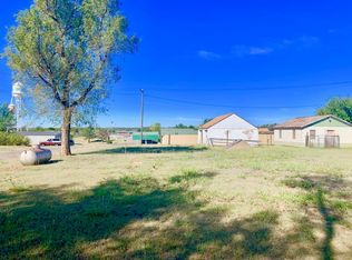 140 S Phillips Ave, Leedey, OK 73654