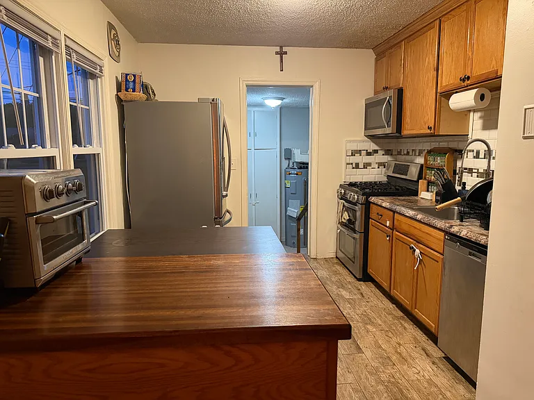 15422 Fairfield St — Photo 15