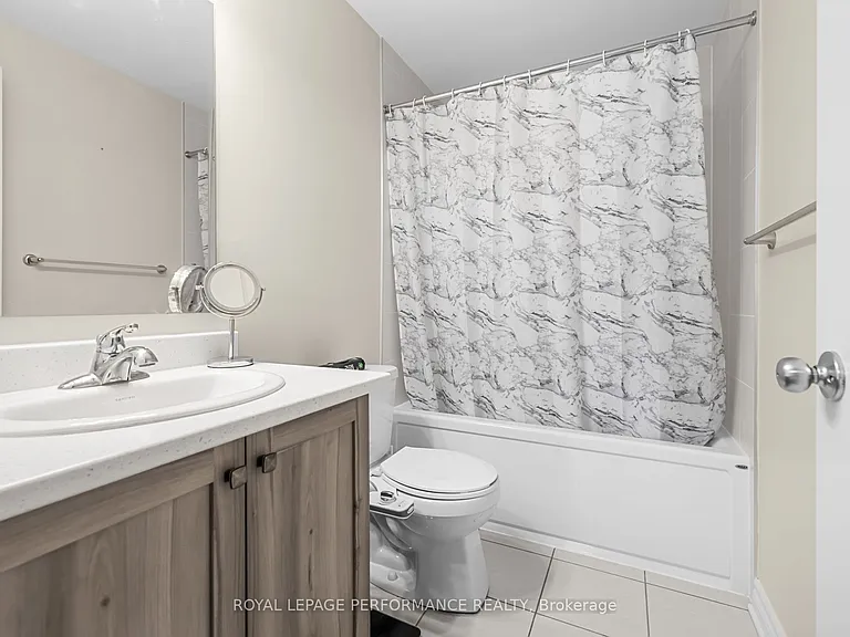 709 Namur St — Photo 26