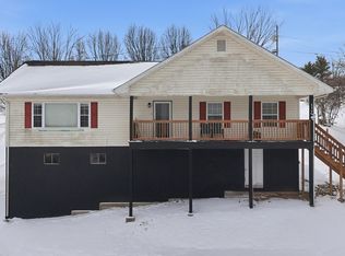 117 Middle Ave, Cleveland, VA 24225