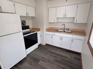 8641 W Lapham St APT 2, West Allis, WI 53214