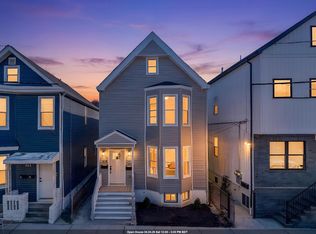 319 William St #904, Harrison, NJ 07029