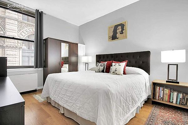 1st image of 150 Nassau St APT 4C