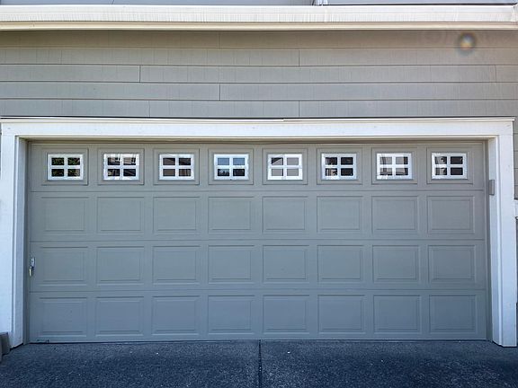 5th image of 358 NE 77th Ave