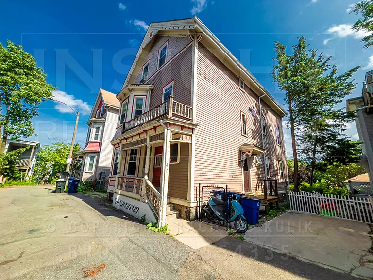 4 Buckley Ave #3A — Photo 17