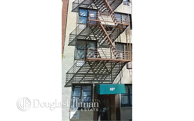 Rented by Douglas Elliman | media 16