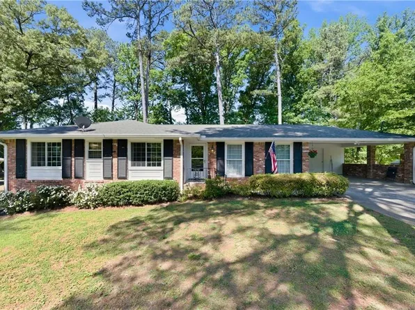 2196 Winding Way, Tucker, GA 30084