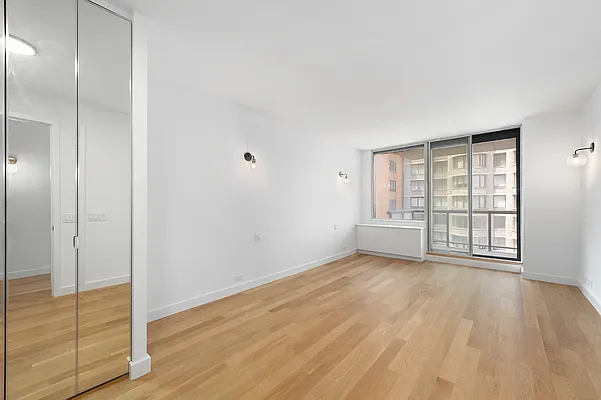 Rented by Compass | media 13