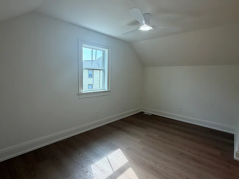 4208 Clinton Ave — Photo 7