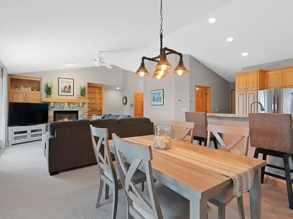 2280 Hidden Maples Pl #L-2, Sister Bay, WI 54234