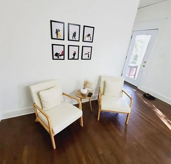 816 Charles Pl — Photo 5
