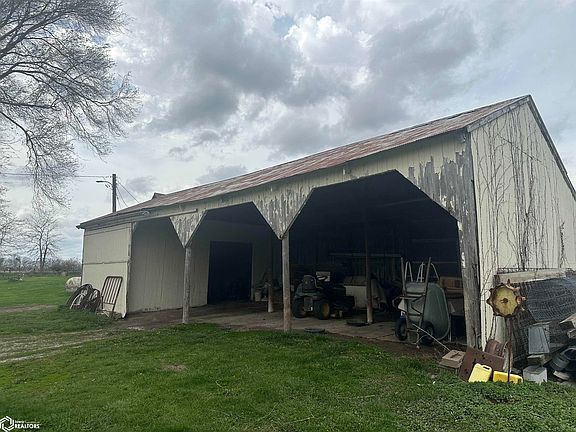 5th image of 11528 Vine Ave