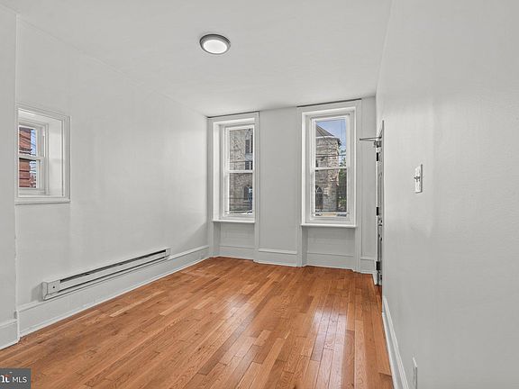 3rd image of 2026 E Allegheny Ave