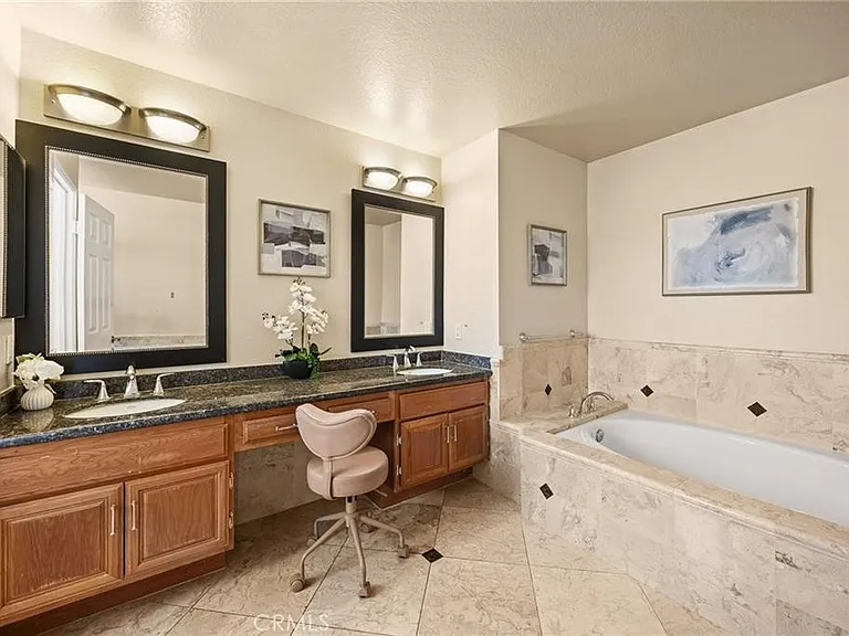 11109 Cedar Creek Dr — Photo 27