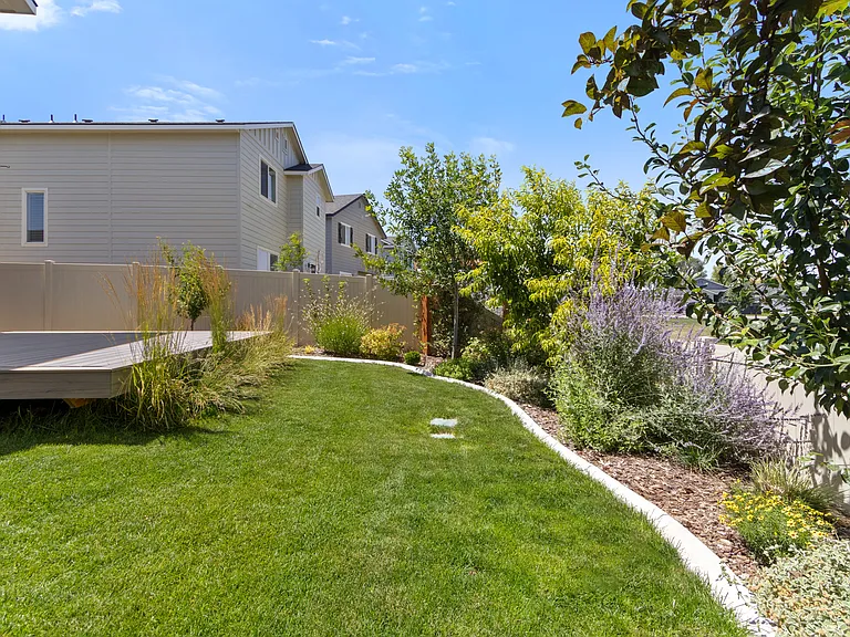 3488 W Remembrance Dr — Photo 35