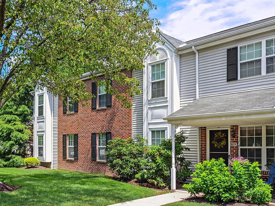Westridge Gardens Exterior
