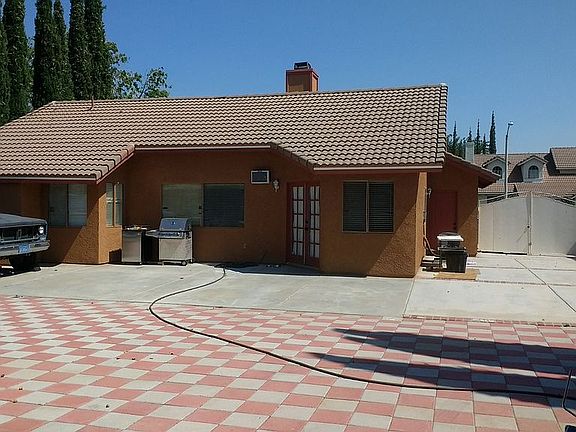 Backyard- RV Access