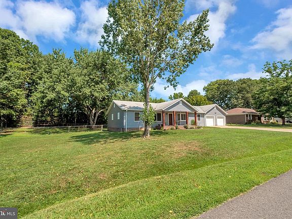 5th image of 912 Stonewall Ln