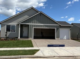 1058 Clemson St, Woodburn, OR 97071