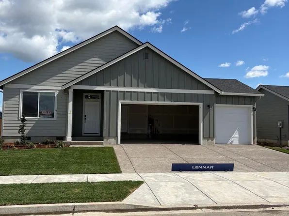1058 Clemson St, Woodburn, OR 97071