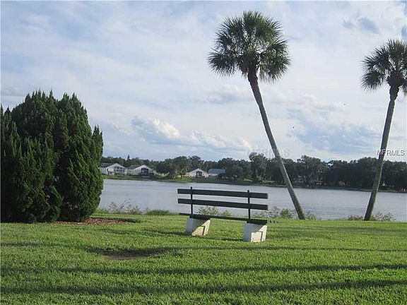 3rd image of 4239 Rolling Oaks Dr