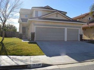 19906 Rhona Pl, Saugus, CA 91350