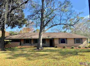 955 Frances Harriet Dr, Baton Rouge, LA 70815