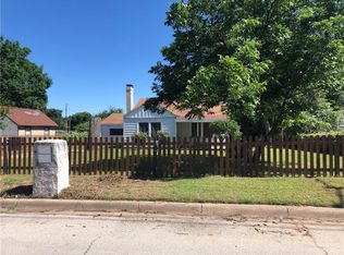 4532 Blackstone Dr, Fort Worth, TX 76114