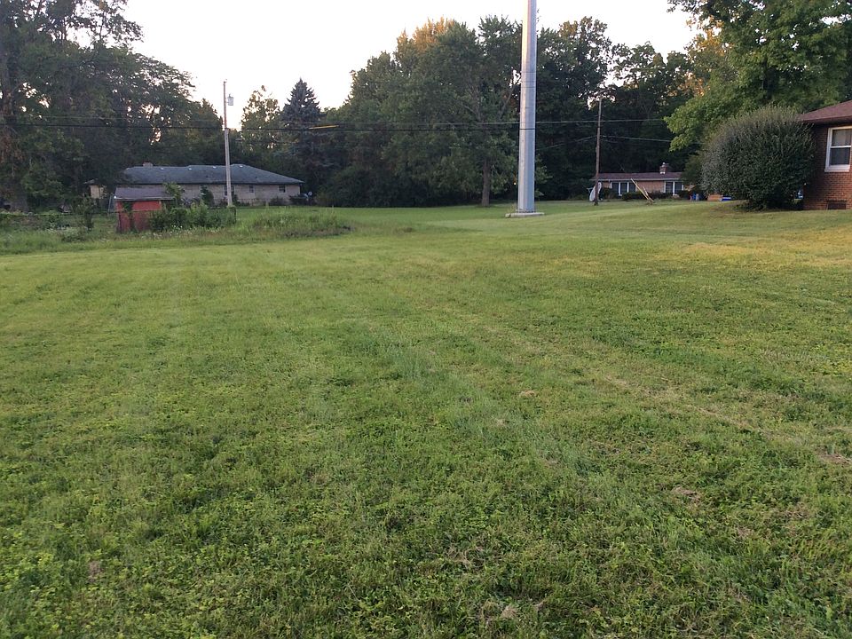 1st image of 4710 Devon Dr