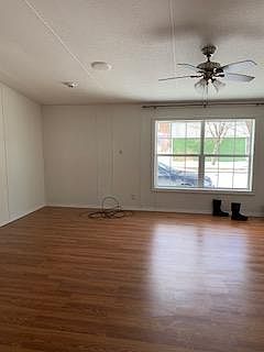2nd image of 38 Lathrop Ct