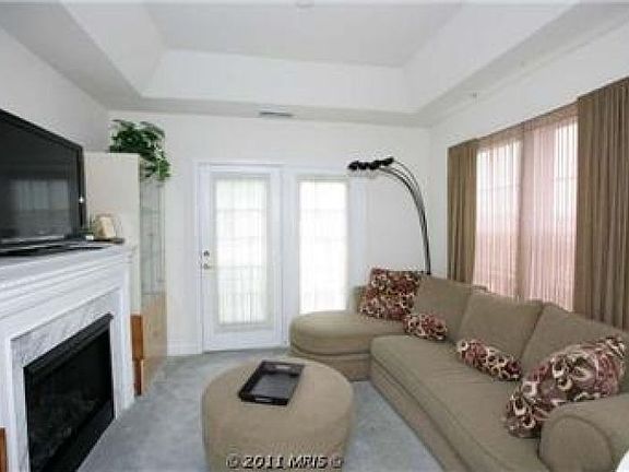 5th image of 303 Redland Blvd