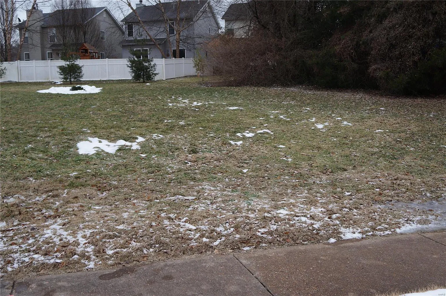 320 W Monroe Ave photo 1