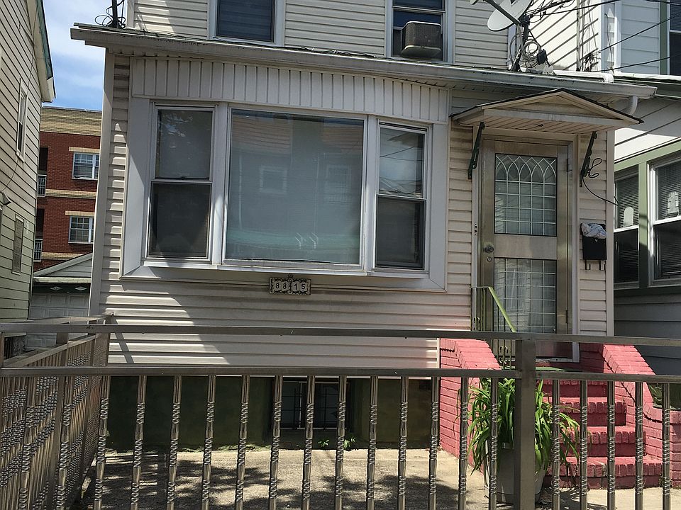 Very Desirable Neighborhood!