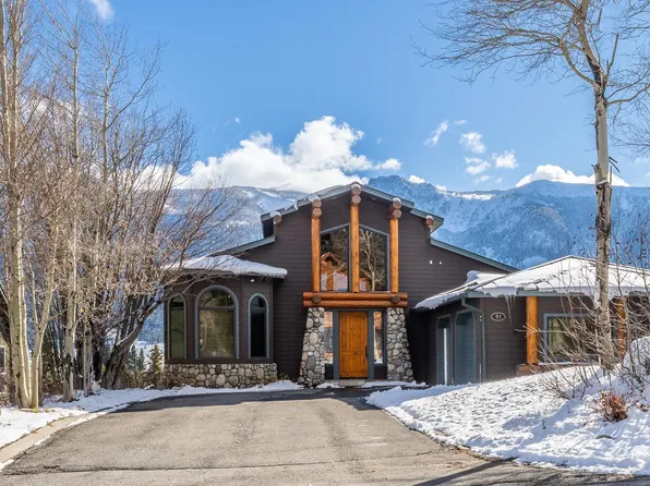 91 Ridge Way, Mammoth Lakes, CA 93546