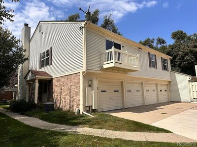 2110 Hidden Meadows Dr UNIT D, Walled Lake, MI, 48390