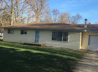 9345 Echo Dr, White Lake, MI 48386