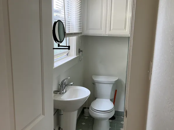 110 Capitola Ave APT 5, Capitola, CA 95010