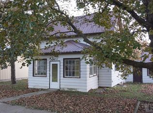 203 E George St, Albion, IA 50005